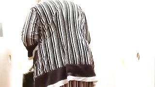 Blonde Bbw-granny takes bbc on toilette