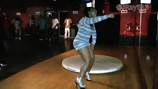 Booty Shaking in The Club  Plush p9 -= JRay513 =-