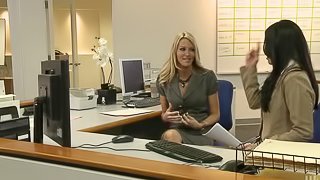 Busty Brunette Office Slut India Summers Gives Blowjob and Gets Fucked