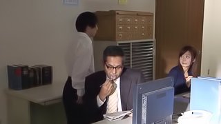 Hot kinky Japanese milf moans loud while she gets drilled