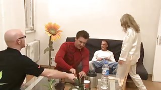 Geile Golden-Haired will alle in der WG