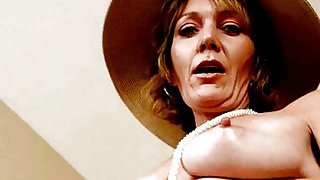 Granny Pussy Wants Cock