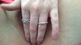 Quick Pussy Play2