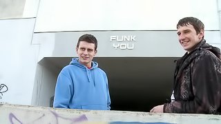 John lets his buddy fuck his gay asshole from behind