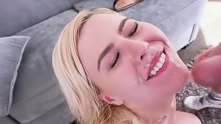 Young amateur tries anal sex on the couch