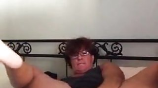 Mature ass gape