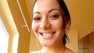 Sandra Romain strips her sexy...