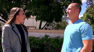 Lingerie wearing brunette sucks a dick in the car and fucked roughly