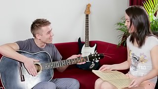 Lecherous amateur pornstar with a shaved pussy gets a facial cumshot after being drilled doggystyle
