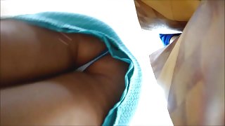 Debaixo do vestido Azul  Gatinha top upskirt