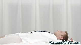 Mormon babe gets oral
