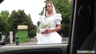 Teen bride gets  dumped by fiance and banged by stranger