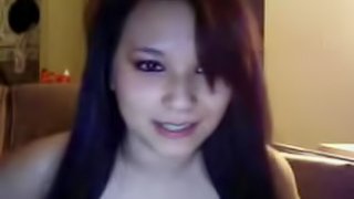 Stunning teen presents her amazing tits on webcam