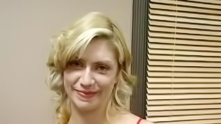 Blonde teen gets her cunt plowed