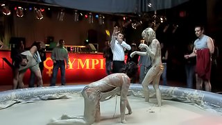 Teri Summers has a great time during a messy public threesome