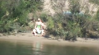 pillados en el  laguito