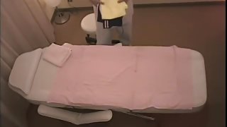 Doctor played with his patient.s cunt before fucking her