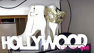 GIRL NEXT DOOR GETS FUCKED AT PHOTO SHOOT CASTING