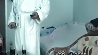 Mature couple makes a sextape on  the sofa