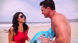 Stunning brunette Cassandra Cruz spreads her legs for a boner