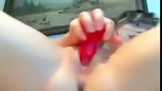 Hot webcam girl  rubs her juicy pussy