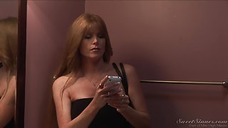 Hot blonde MILF gets her snatch licked nicely