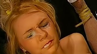 Pretty hardcore sex with cum-swallowing teen