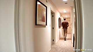 Milfs Like it Big: Maxine X: Dominatrix