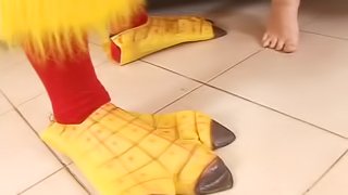 Smoking hot Lara Crow blows a guy in a chicken costume