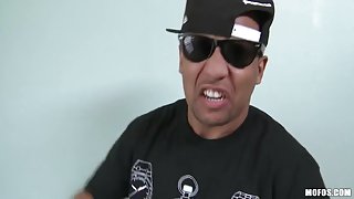 Liza Del Sierra - Tight, Tight Dentist !