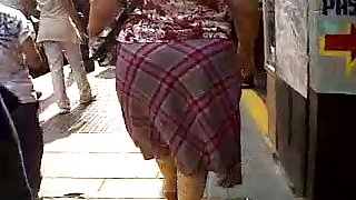 wide hips2