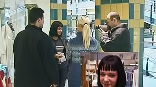 Fat guy fucks a pretty girl in an amateur casting scene