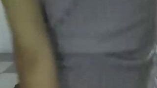 DIANITA HERMOSA PEREIRANA SE DESNUDA POR WEBCAM