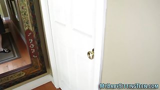 Box rubbing babysitter