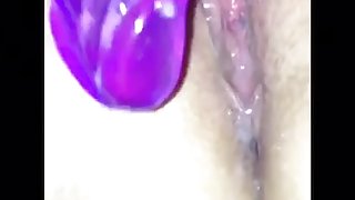 Creamy Pussy Squirts on Vibrator